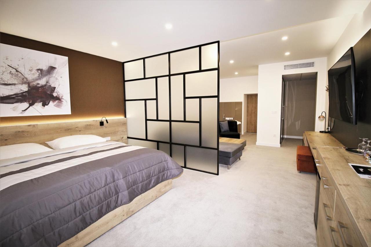 Hotel Magnus Тренчин Экстерьер фото